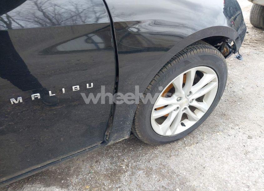 Photo 18 of 2017 Chevrolet Malibu 1LT (VIN 1G1ZE5ST1HF166624)