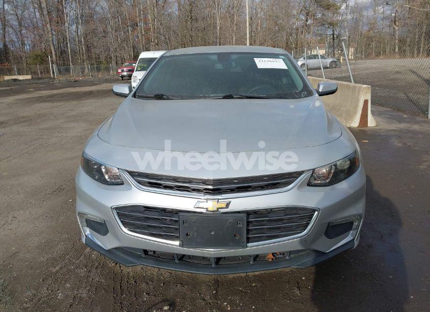 Photo 12 of 2017 Chevrolet Malibu 1LT (VIN 1G1ZE5ST1HF173153)