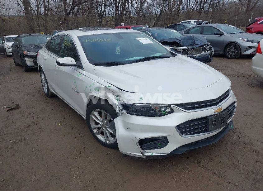 2017 Chevrolet Malibu 1LT (VIN 1G1ZE5ST1HF192785) main photo