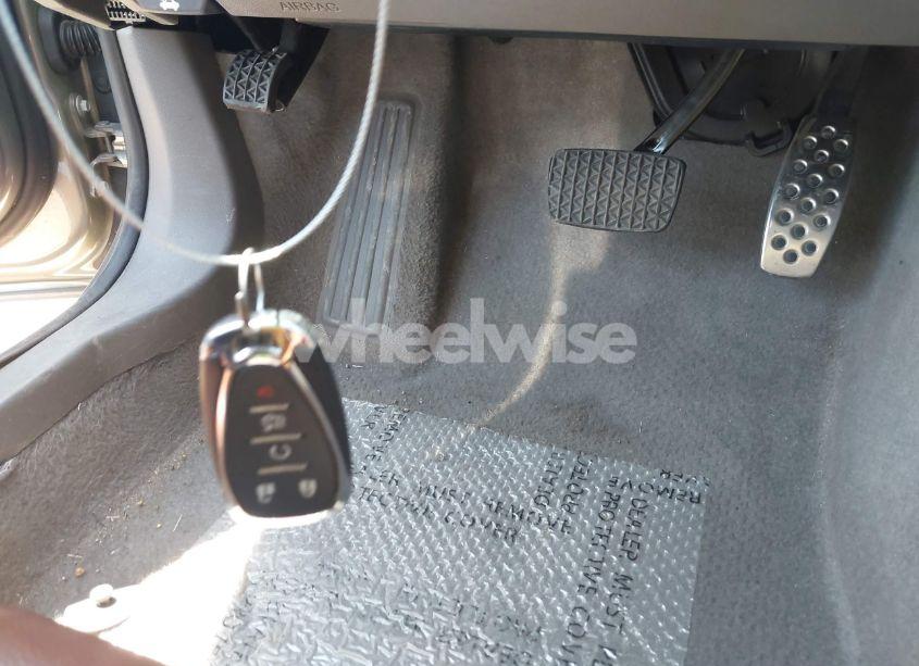 Photo 11 of 2017 Chevrolet Malibu 1LT (VIN 1G1ZE5ST1HF196271)