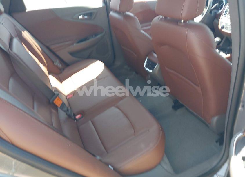 Photo 8 of 2017 Chevrolet Malibu 1LT (VIN 1G1ZE5ST1HF196271)