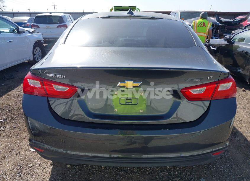Photo 16 of 2017 Chevrolet Malibu 1LT (VIN 1G1ZE5ST1HF198120)