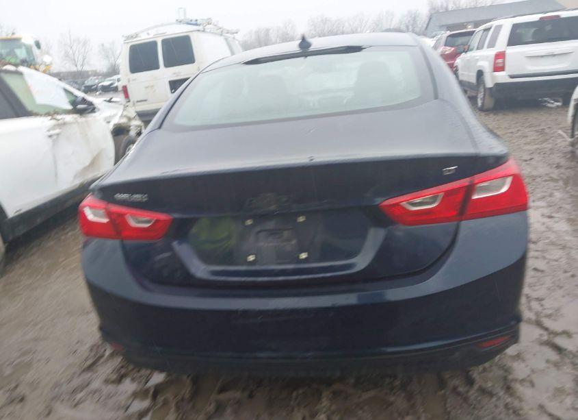 Photo 16 of 2017 Chevrolet Malibu 1LT (VIN 1G1ZE5ST1HF221301)