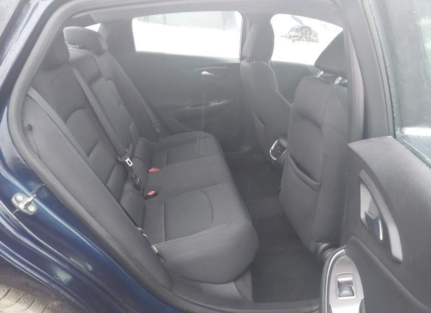 Photo 8 of 2017 Chevrolet Malibu 1LT (VIN 1G1ZE5ST1HF221301)