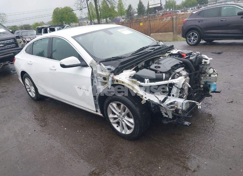 2017 Chevrolet Malibu 1LT (VIN 1G1ZE5ST1HF226899) main photo