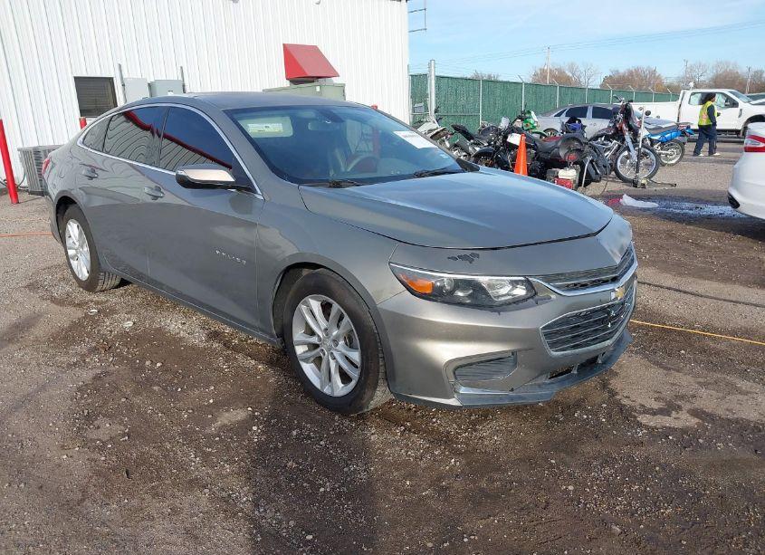 2017 Chevrolet Malibu 1LT (VIN 1G1ZE5ST1HF227857) main photo