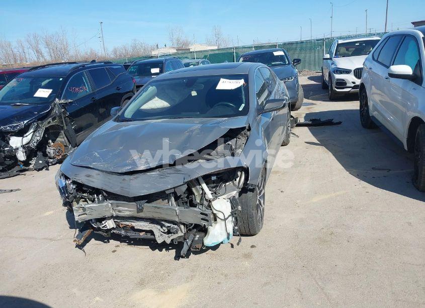Photo 13 of 2017 Chevrolet Malibu 1LT (VIN 1G1ZE5ST1HF233898)