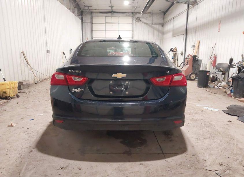 Photo 16 of 2017 Chevrolet Malibu 1LT (VIN 1G1ZE5ST1HF237398)