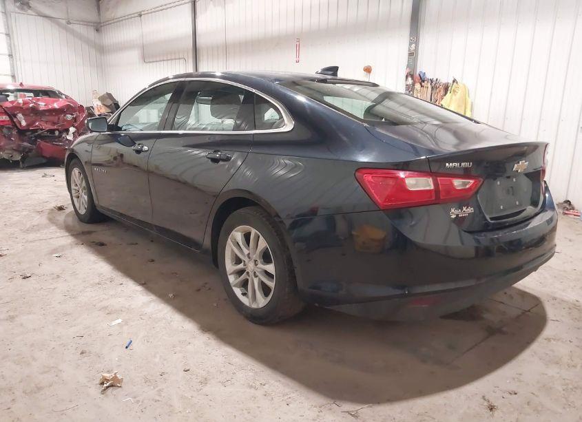 Photo 3 of 2017 Chevrolet Malibu 1LT (VIN 1G1ZE5ST1HF237398)