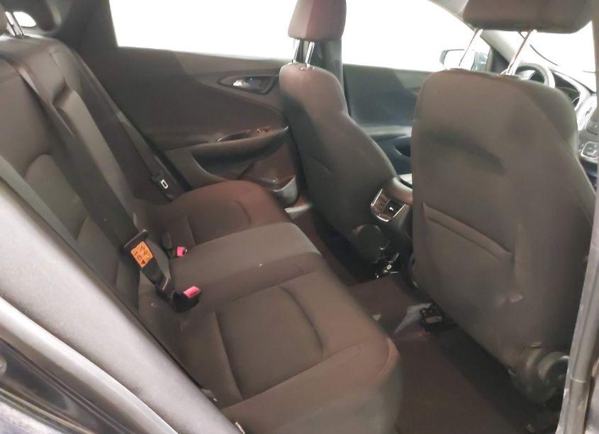 Photo 8 of 2017 Chevrolet Malibu 1LT (VIN 1G1ZE5ST1HF237398)