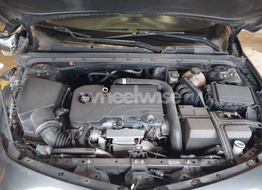 Photo 10 of 2017 Chevrolet Malibu 1LT (VIN 1G1ZE5ST1HF239474)