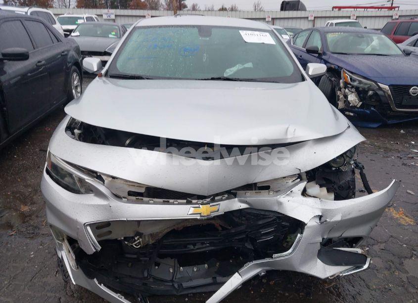 Photo 12 of 2017 Chevrolet Malibu 1LT (VIN 1G1ZE5ST1HF246831)