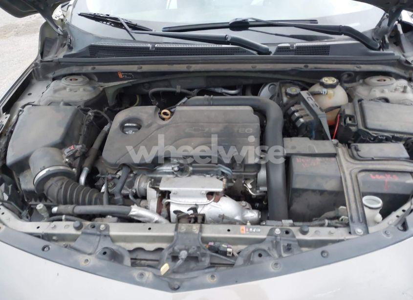 Photo 10 of 2017 Chevrolet Malibu 1LT (VIN 1G1ZE5ST1HF249292)