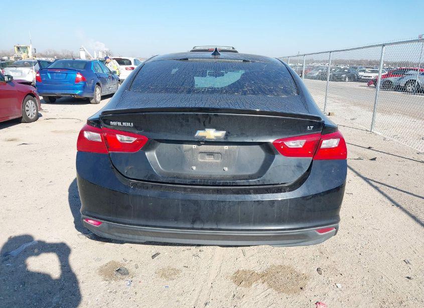 Photo 16 of 2017 Chevrolet Malibu 1LT (VIN 1G1ZE5ST1HF251074)