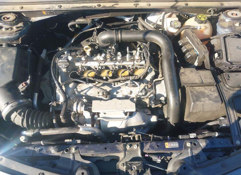 Photo 10 of 2017 Chevrolet Malibu 1LT (VIN 1G1ZE5ST1HF269929)