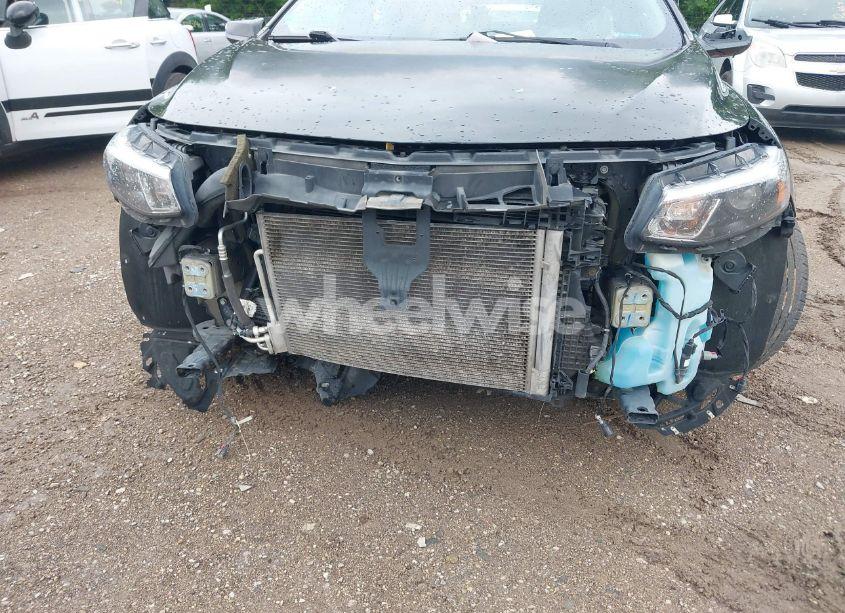 Photo 6 of 2017 Chevrolet Malibu 1LT (VIN 1G1ZE5ST1HF269977)