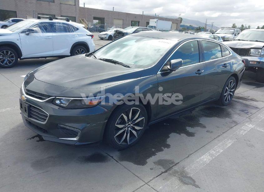 Photo 2 of 2017 Chevrolet Malibu 1LT (VIN 1G1ZE5ST1HF274788)