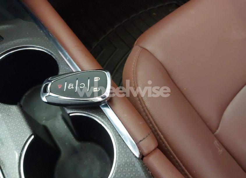 Photo 11 of 2017 Chevrolet Malibu 1LT (VIN 1G1ZE5ST1HF286004)