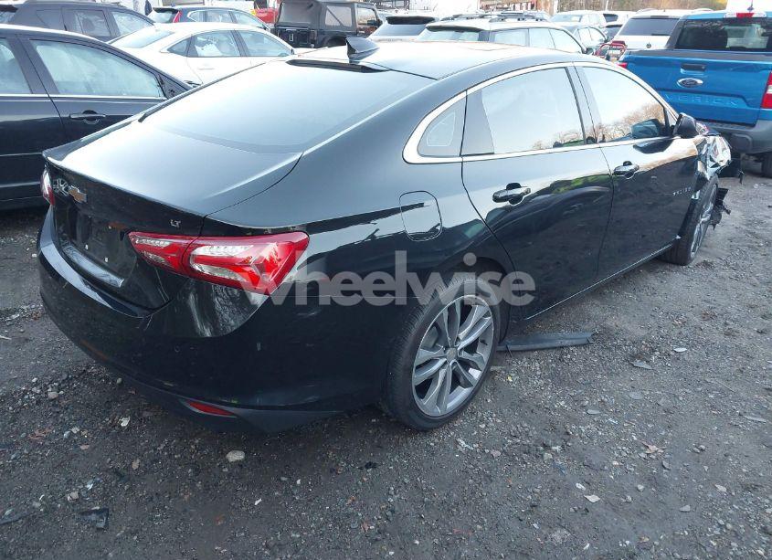 Photo 4 of 2023 Chevrolet Malibu FWD 2LT (VIN 1G1ZE5ST1PF145108)