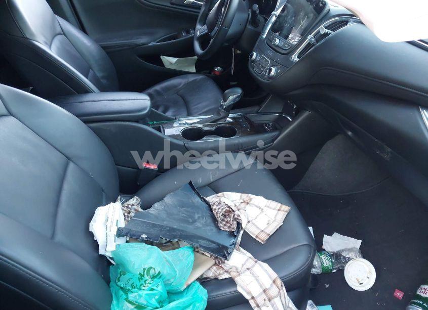 Photo 5 of 2023 Chevrolet Malibu FWD 2LT (VIN 1G1ZE5ST1PF145108)