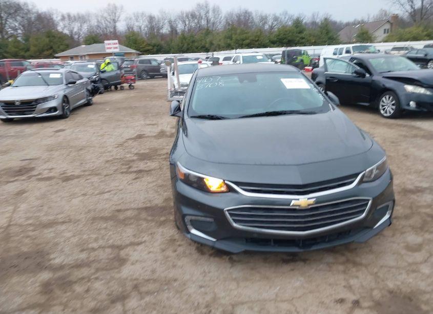 2016 Chevrolet Malibu 1LT (VIN 1G1ZE5ST2GF185942) main photo
