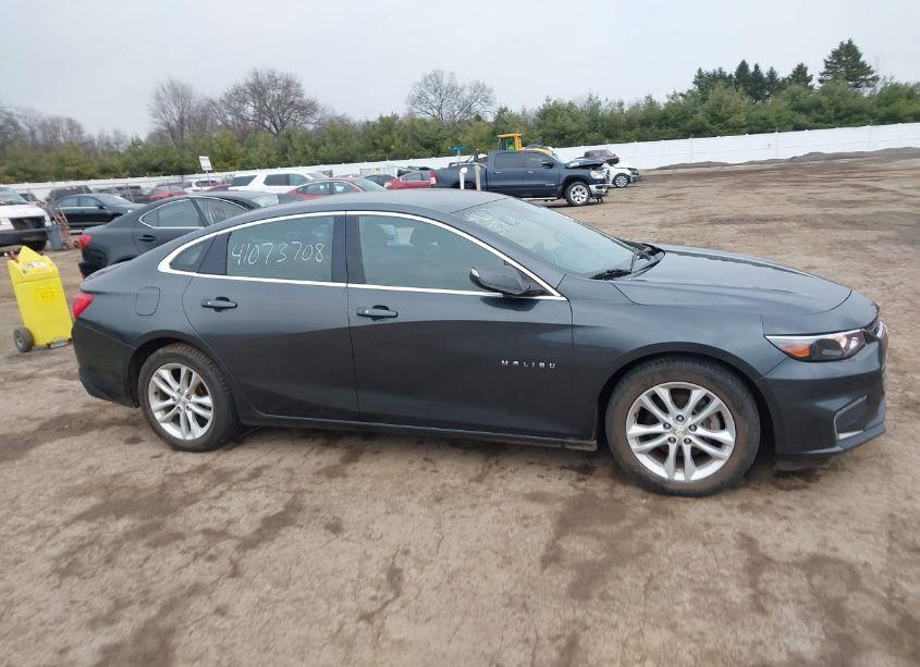 Photo 13 of 2016 Chevrolet Malibu 1LT (VIN 1G1ZE5ST2GF185942)