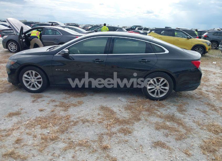 Photo 14 of 2016 Chevrolet Malibu 1LT (VIN 1G1ZE5ST2GF197119)