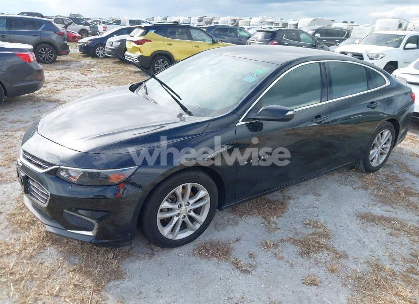 Photo 2 of 2016 Chevrolet Malibu 1LT (VIN 1G1ZE5ST2GF197119)