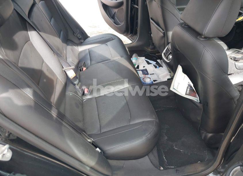 Photo 8 of 2016 Chevrolet Malibu 1LT (VIN 1G1ZE5ST2GF197119)