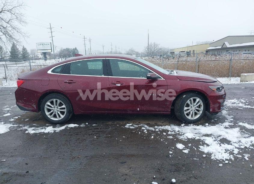 Photo 13 of 2016 Chevrolet Malibu 1LT (VIN 1G1ZE5ST2GF197430)