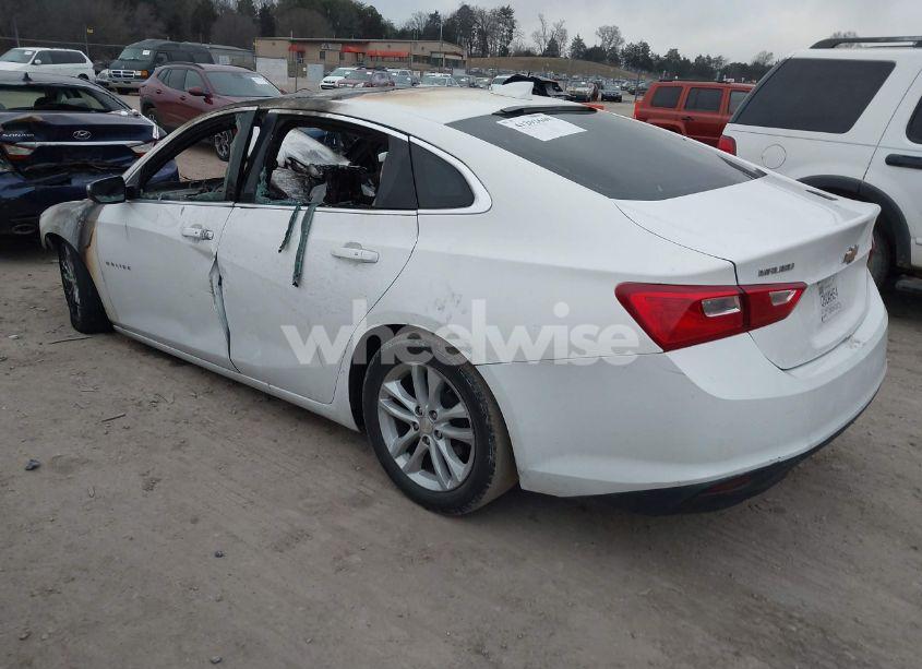 Photo 3 of 2016 Chevrolet Malibu 1LT (VIN 1G1ZE5ST2GF208782)