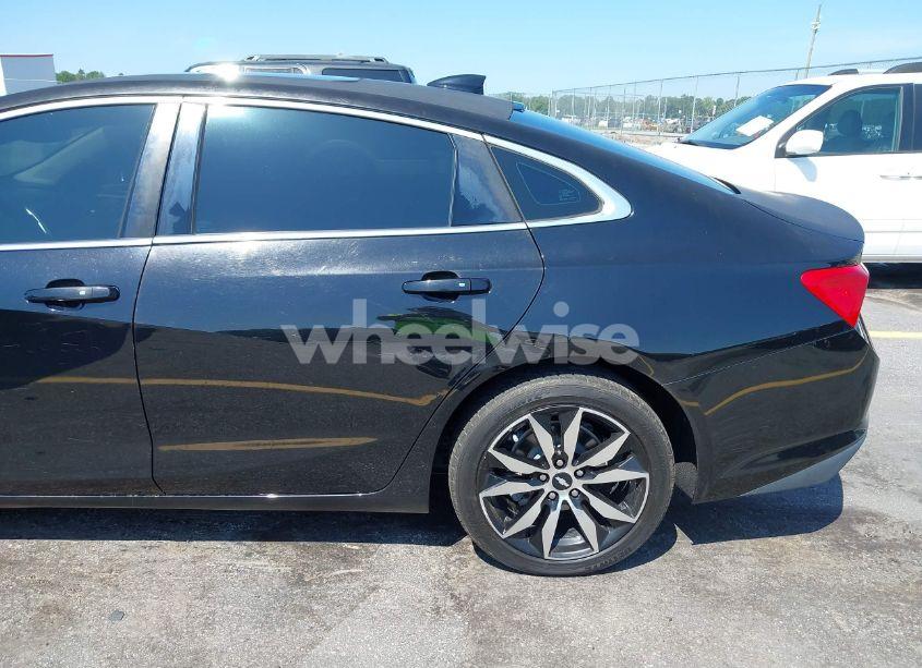 Photo 18 of 2016 Chevrolet Malibu 1LT (VIN 1G1ZE5ST2GF218115)