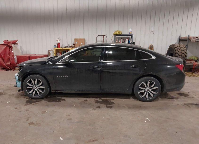 Photo 13 of 2016 Chevrolet Malibu 1LT (VIN 1G1ZE5ST2GF223234)