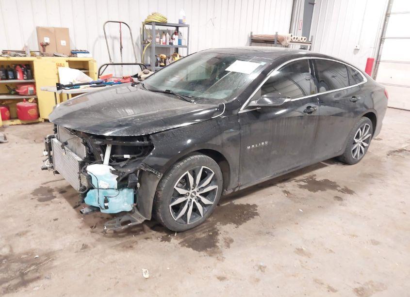 Photo 2 of 2016 Chevrolet Malibu 1LT (VIN 1G1ZE5ST2GF223234)