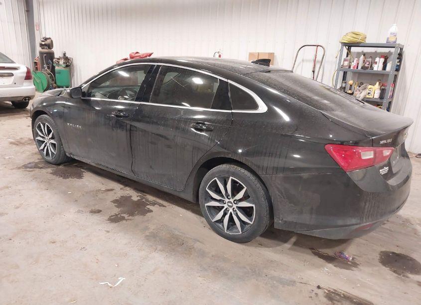 Photo 3 of 2016 Chevrolet Malibu 1LT (VIN 1G1ZE5ST2GF223234)