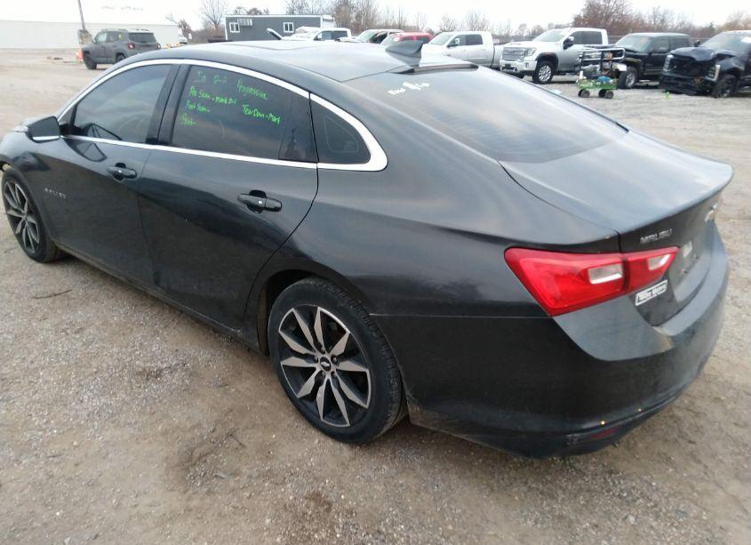 Photo 3 of 2016 Chevrolet Malibu 1LT (VIN 1G1ZE5ST2GF224416)