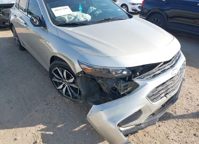 Photo 6 of 2016 Chevrolet Malibu 1LT (VIN 1G1ZE5ST2GF226490)