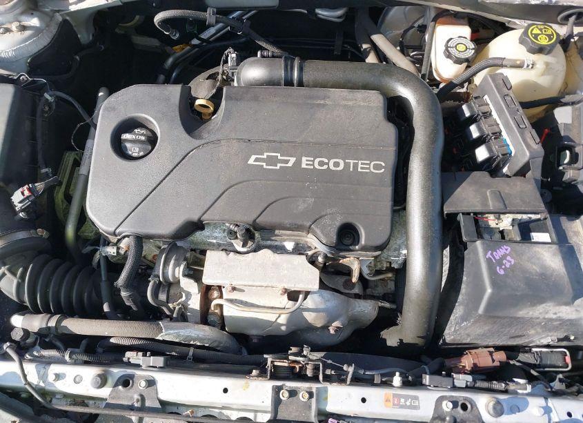 Photo 10 of 2016 Chevrolet Malibu 1LT (VIN 1G1ZE5ST2GF240325)