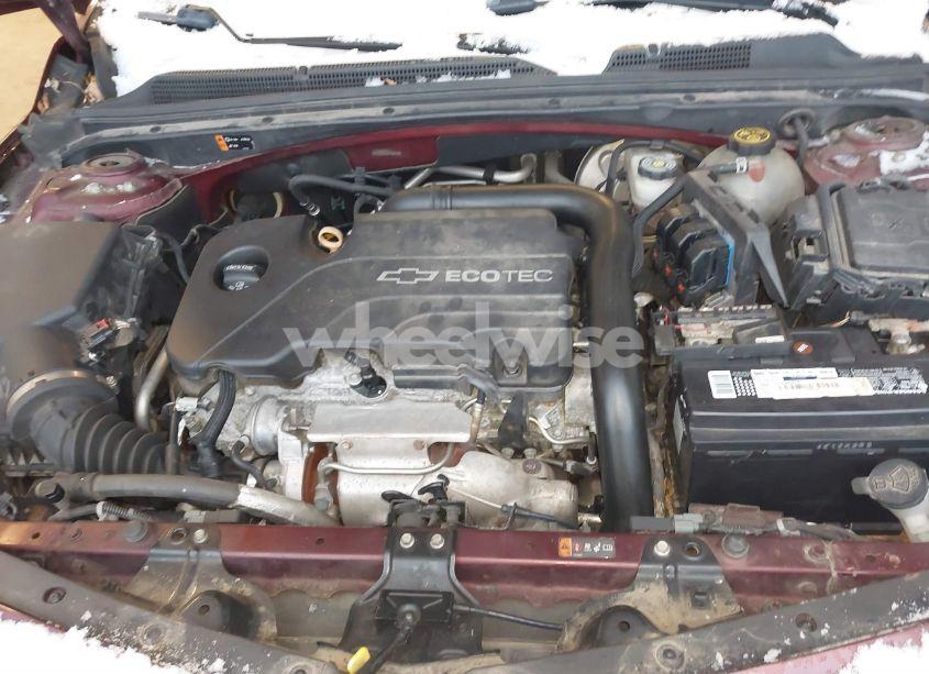 Photo 10 of 2016 Chevrolet Malibu 1LT (VIN 1G1ZE5ST2GF248943)