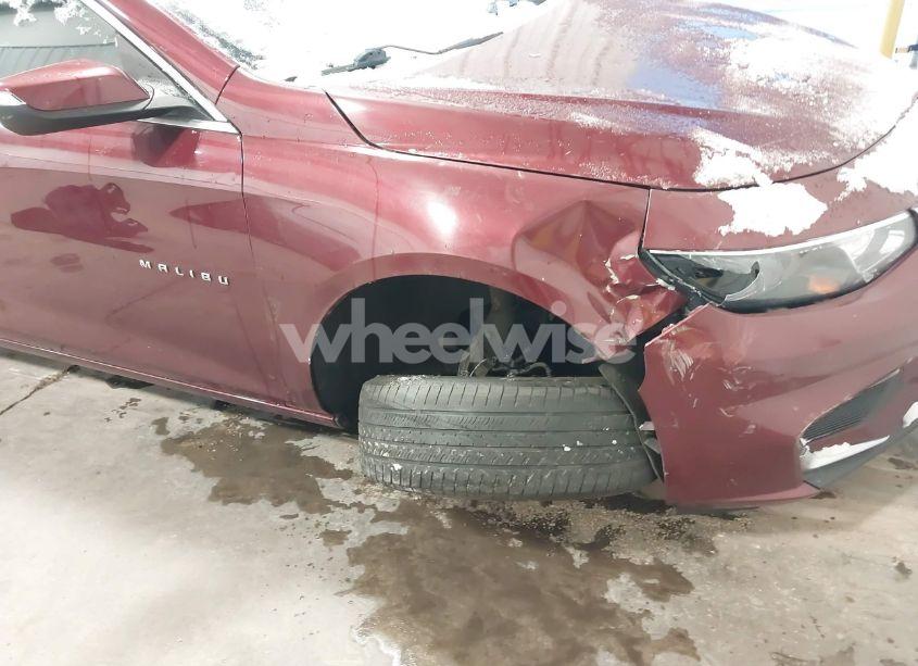 Photo 6 of 2016 Chevrolet Malibu 1LT (VIN 1G1ZE5ST2GF248943)