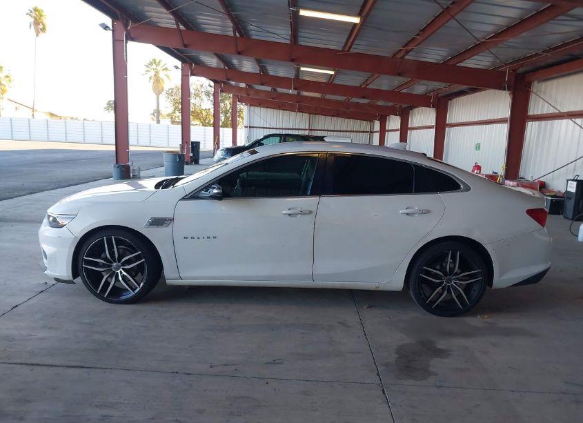 Photo 14 of 2016 Chevrolet Malibu 1LT (VIN 1G1ZE5ST2GF288939)