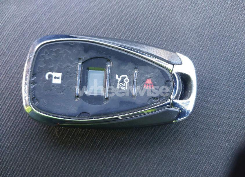 Photo 11 of 2016 Chevrolet Malibu 1LT (VIN 1G1ZE5ST2GF297995)