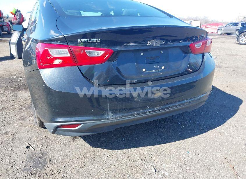 Photo 17 of 2016 Chevrolet Malibu 1LT (VIN 1G1ZE5ST2GF297995)