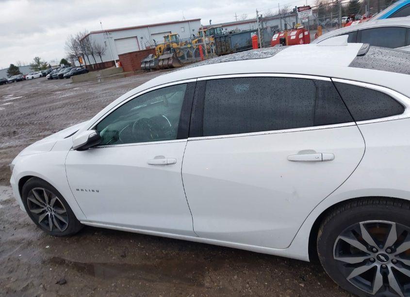 Photo 14 of 2016 Chevrolet Malibu LT (VIN 1G1ZE5ST2GF316433)