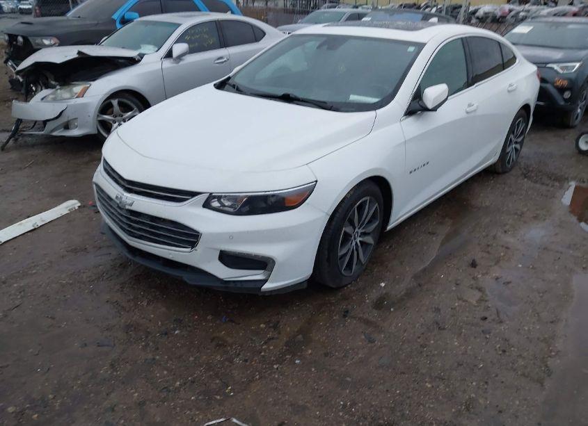 Photo 2 of 2016 Chevrolet Malibu LT (VIN 1G1ZE5ST2GF316433)