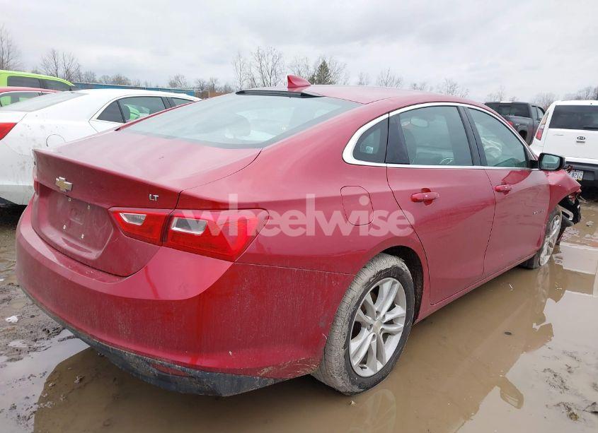 Photo 4 of 2016 Chevrolet Malibu 1LT (VIN 1G1ZE5ST2GF321941)