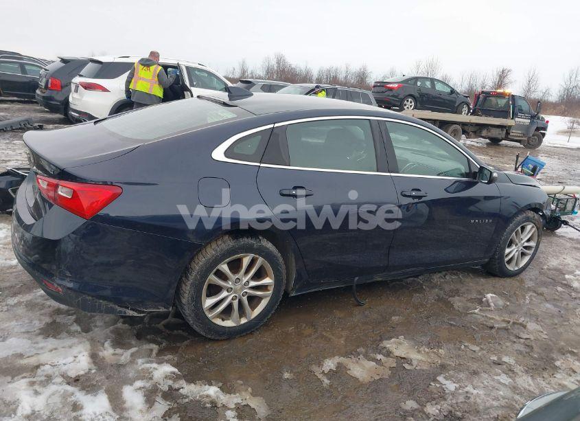 Photo 14 of 2016 Chevrolet Malibu 1LT (VIN 1G1ZE5ST2GF324788)