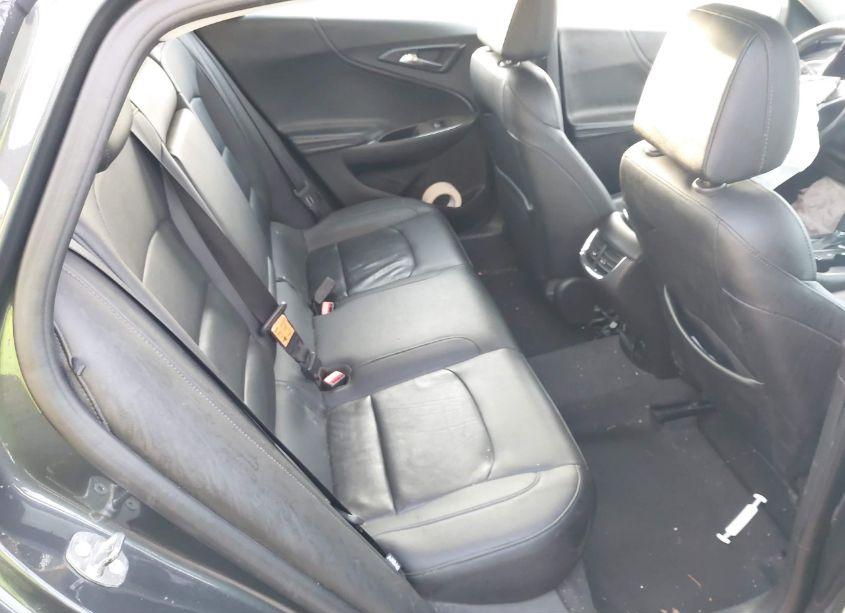 Photo 8 of 2016 Chevrolet Malibu 1LT (VIN 1G1ZE5ST2GF339162)