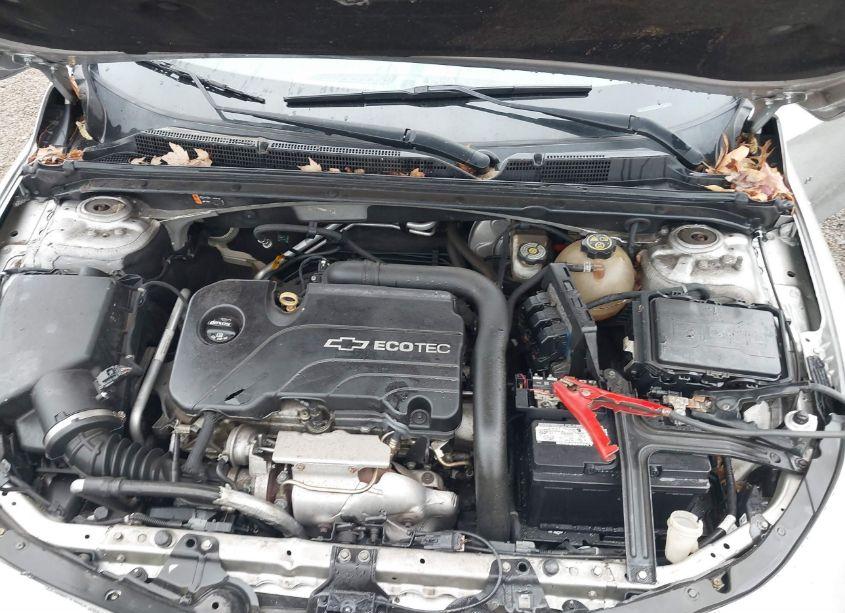 Photo 10 of 2016 Chevrolet Malibu 1LT (VIN 1G1ZE5ST2GF344961)