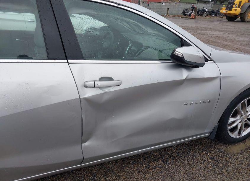 Photo 15 of 2016 Chevrolet Malibu 1LT (VIN 1G1ZE5ST2GF344961)